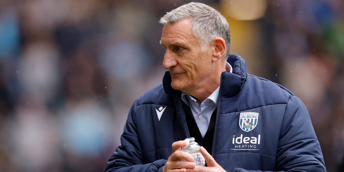Celtic and Rangers "monitoring" possible free agent deal for star Tony Mowbray loves