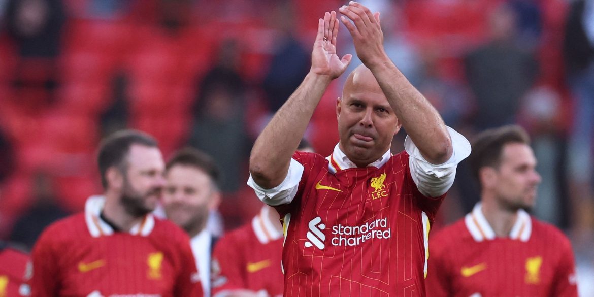 Arsenal informed "world-class" striker is focused on joining Liverpool instead