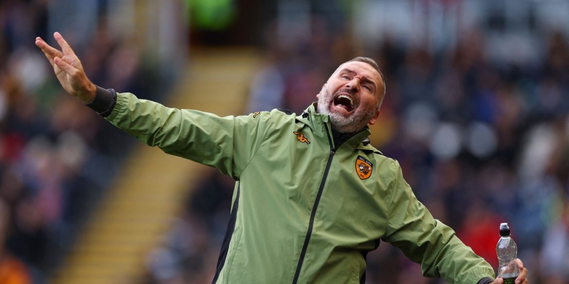 "Proven" manager now leading candidate to replace Tim Walter at Hull City